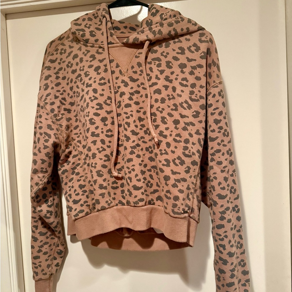 Abercrombie & Fitch Pink Cropped Long Sleeve Sweatshirt